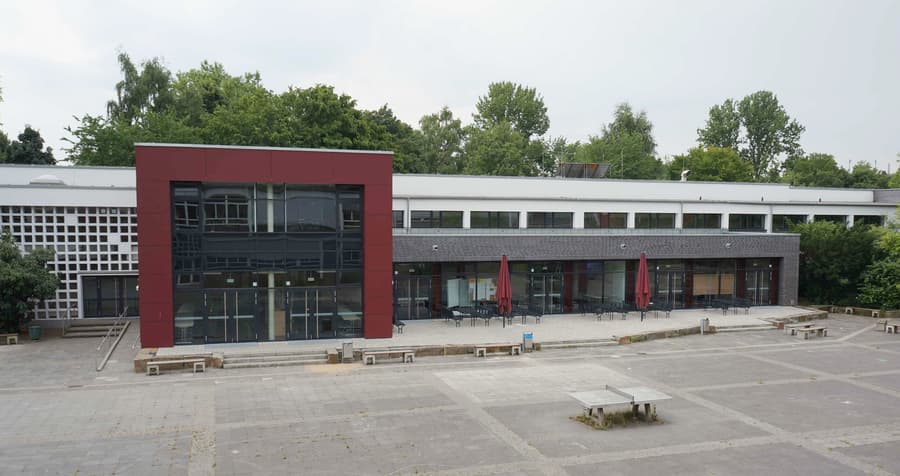 Lise-Meitner-Gymnasium